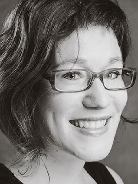 Dr. Aurélie Carlier